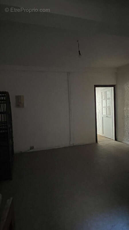 Local commercial hyper centre - photo 2