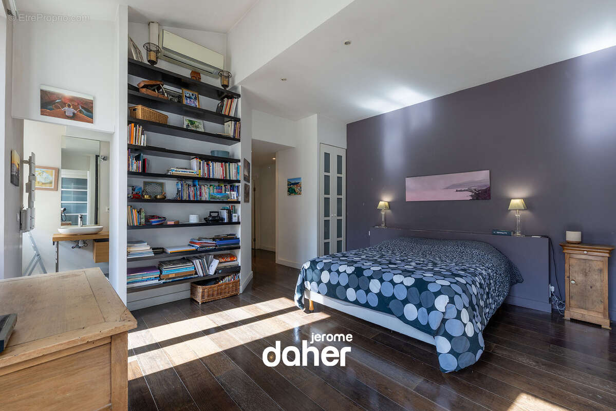 Appartement à MARSEILLE-7E