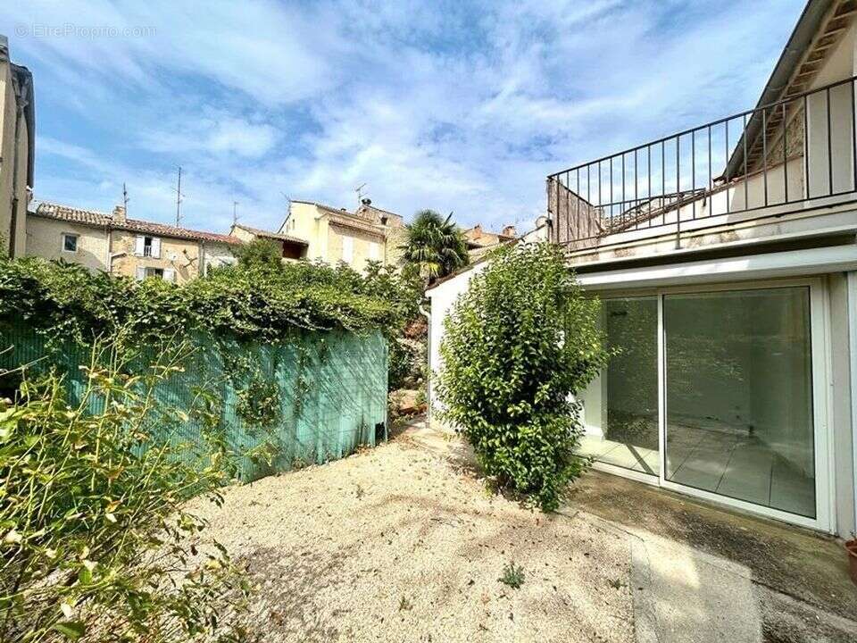 Maison à GREOUX-LES-BAINS