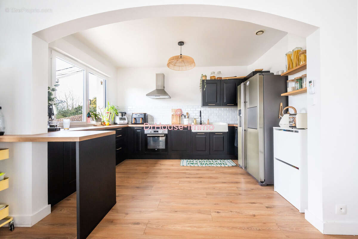 Appartement à BRUGUIERES