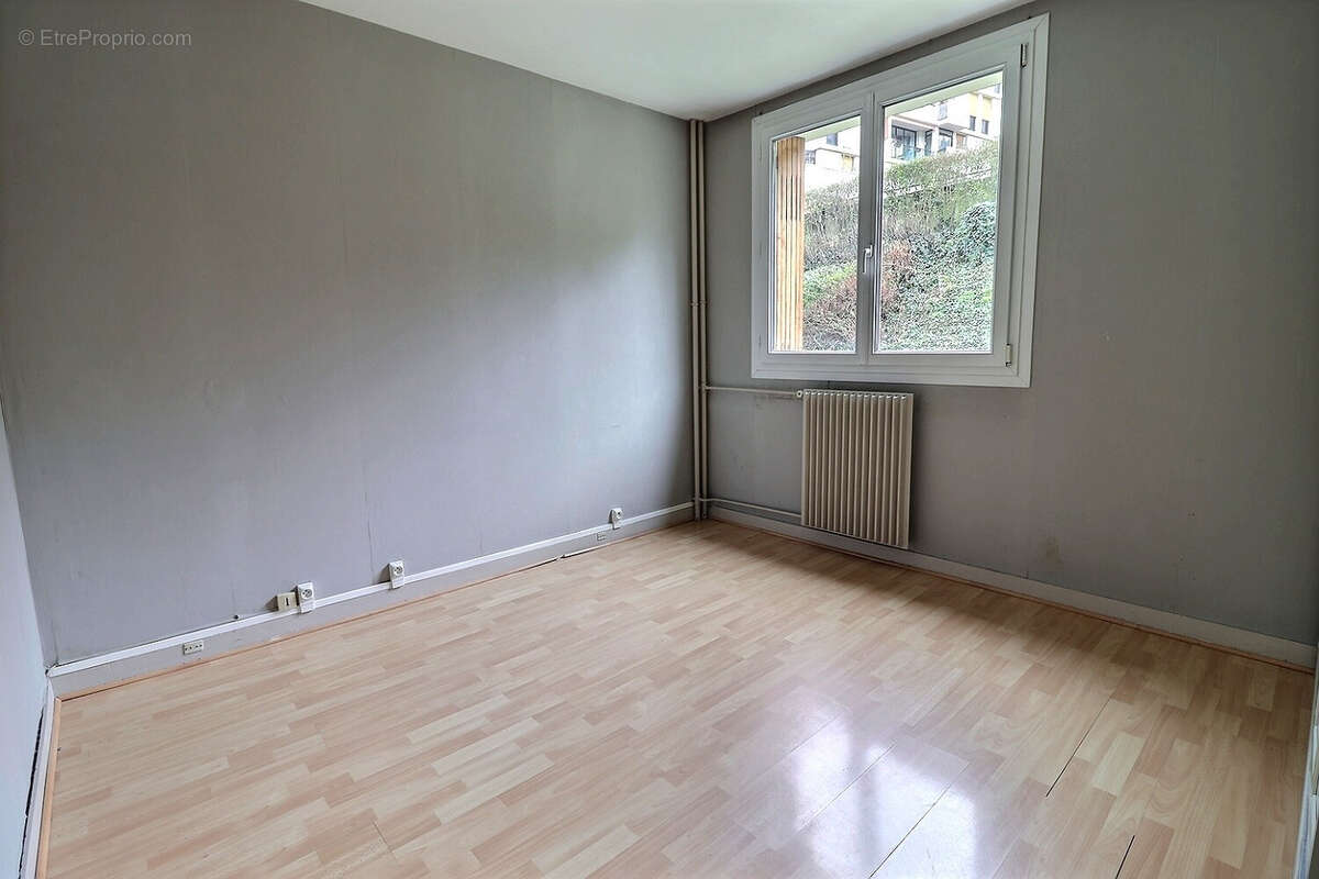 Appartement à CHAVILLE