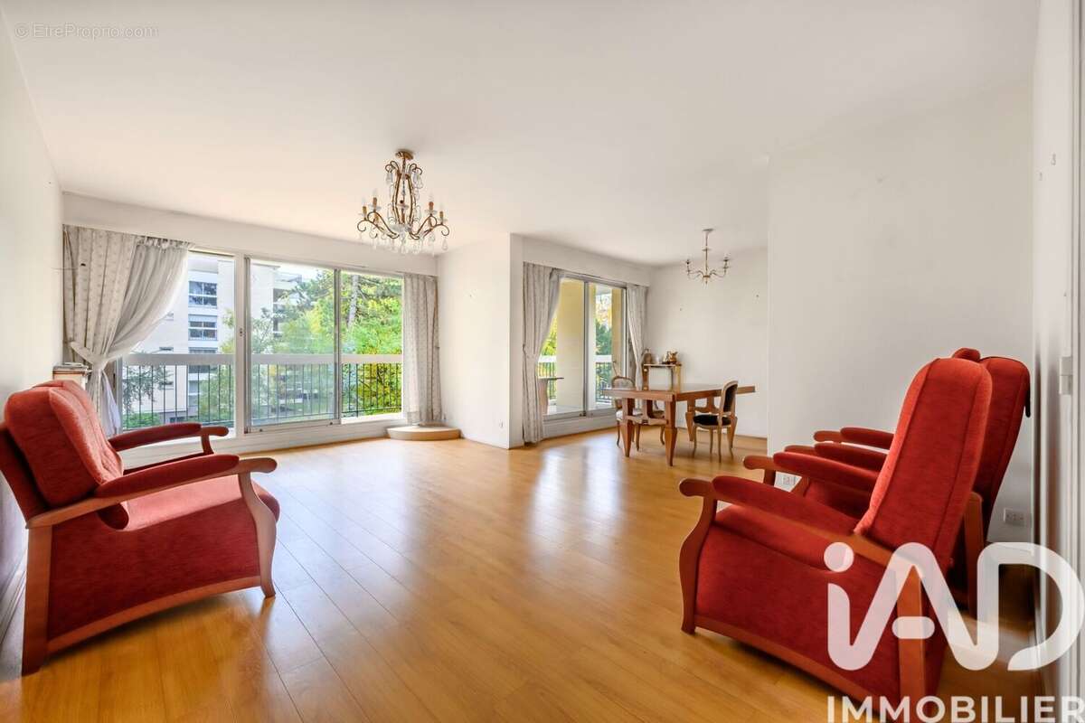 Photo 4 - Appartement à LE PERREUX-SUR-MARNE
