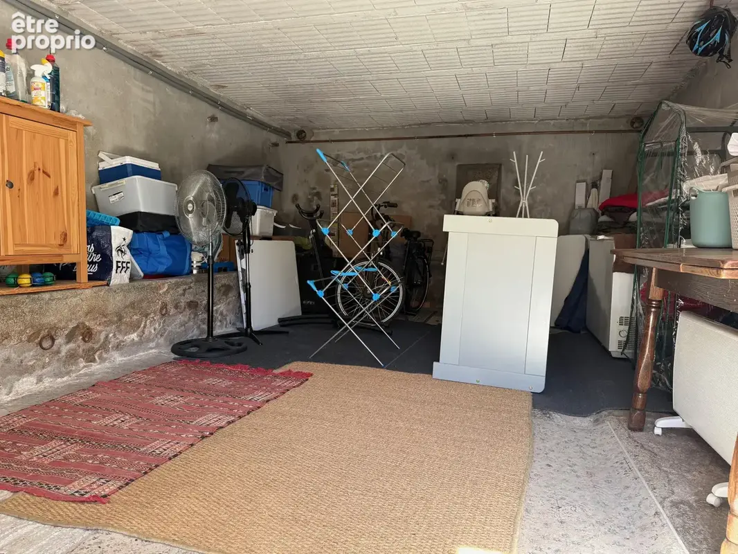 Auv 1231 : Trois maisons, dépendances, ancien four à pain, 2147m2 - photo 50