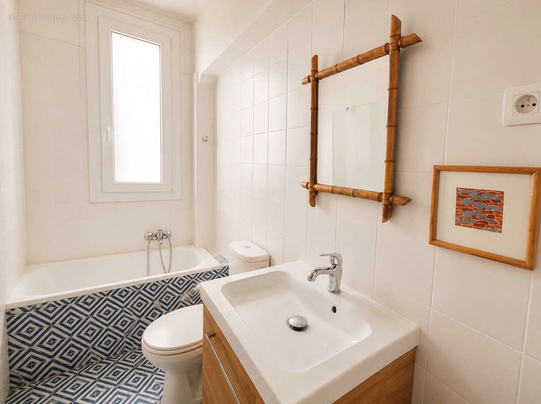 Appartement à PARIS-14E