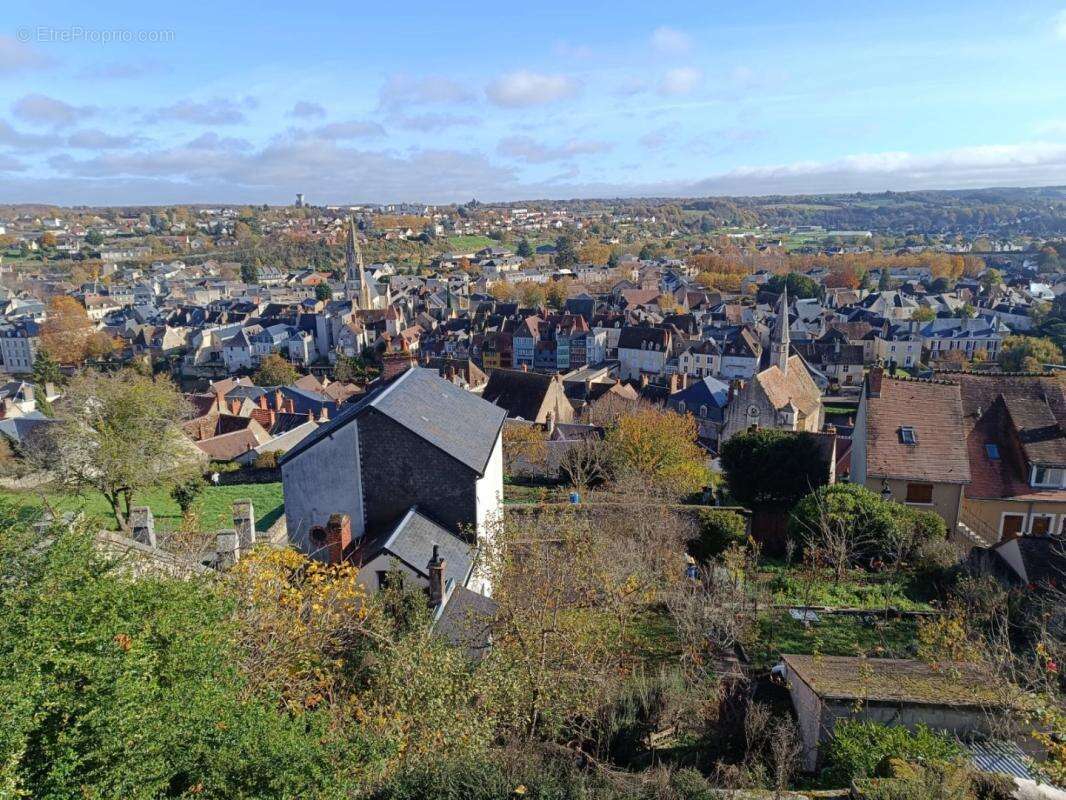 Maison à ARGENTON-SUR-CREUSE