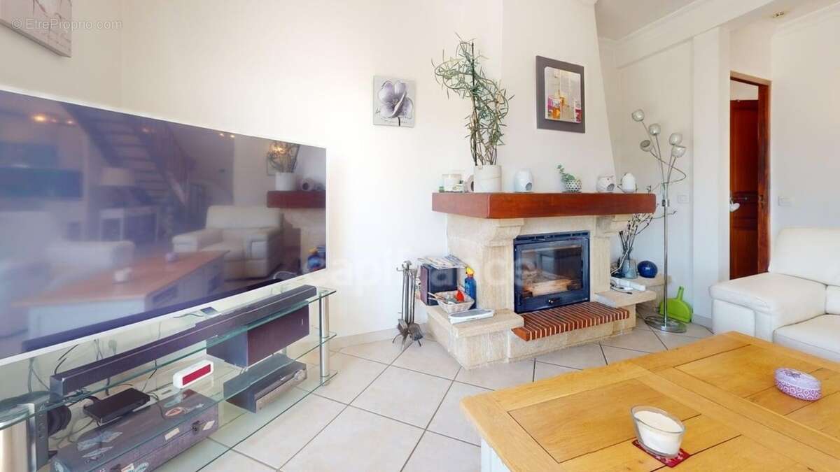 Maison à vendre 5 pièces GAREOULT (83) - photo 28
