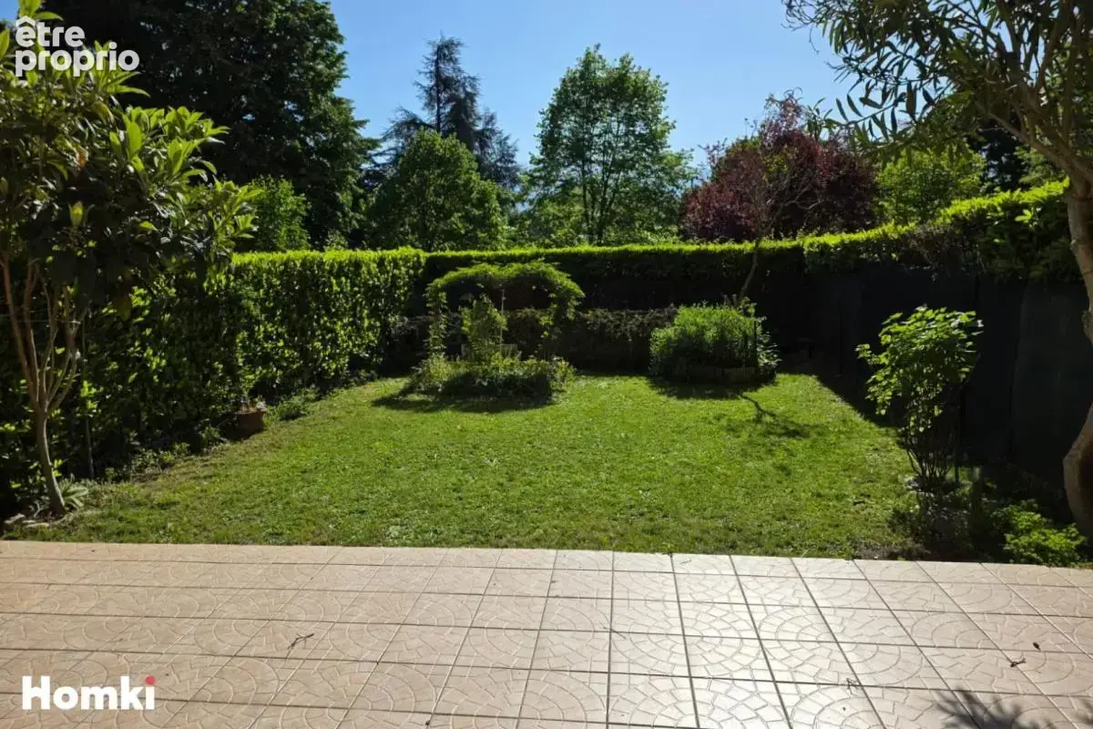 Appartement T3 de 86 m² à Grenoble sud - photo 10