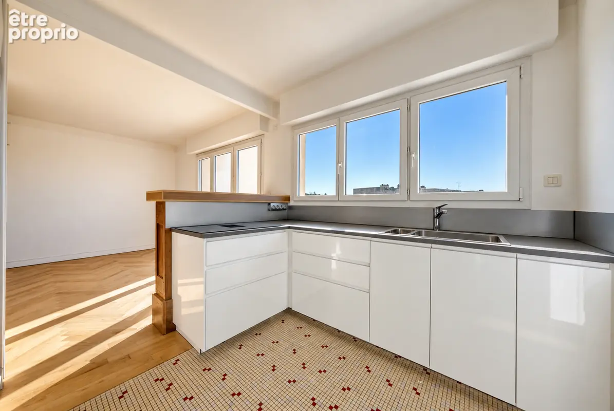 Appartement T4 - Jeanne d'Arc - photo 4