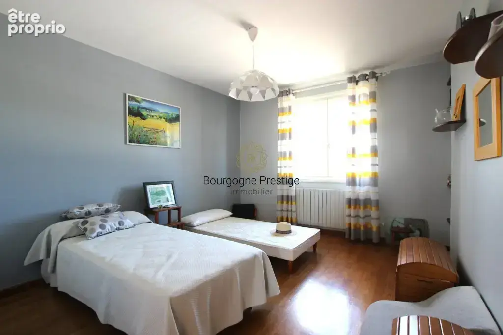 Maison familiale de 108 m² avec sous-sol dans un quartier residentiel sur un terrain 796 m² - photo 8