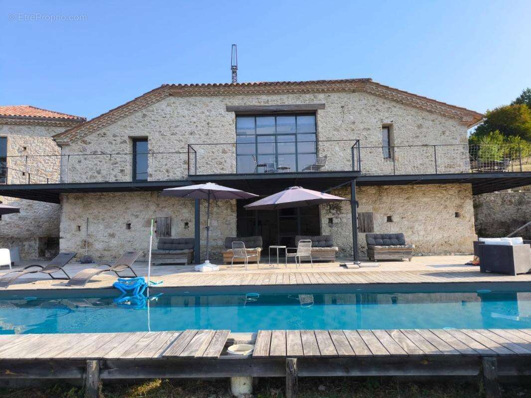 Maison à BRASSAC