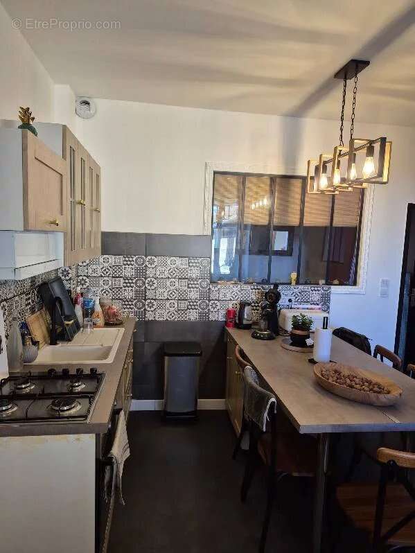 Appartement à PONT-DE-VEYLE