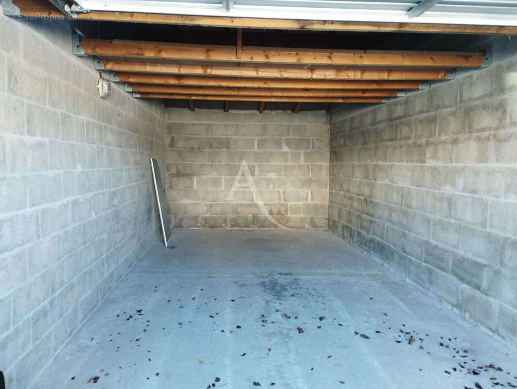 Maison à BUSSAC-SUR-CHARENTE