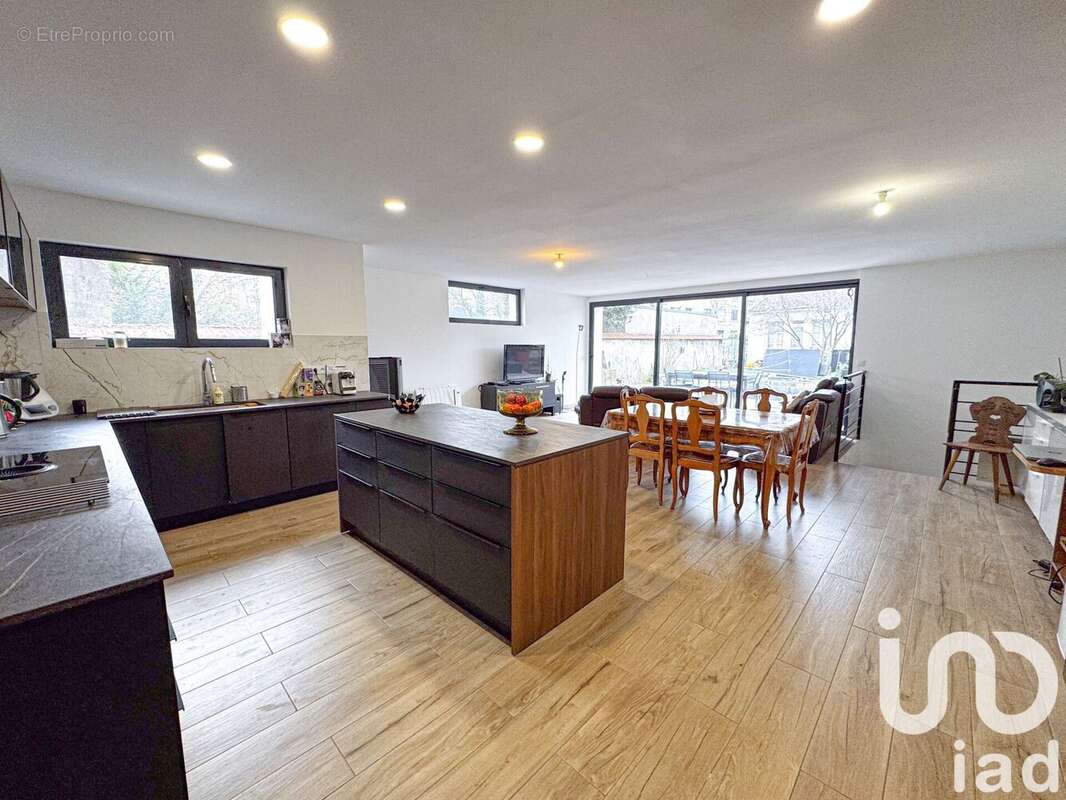 Photo 7 - Maison à SAINT-MAUR-DES-FOSSES