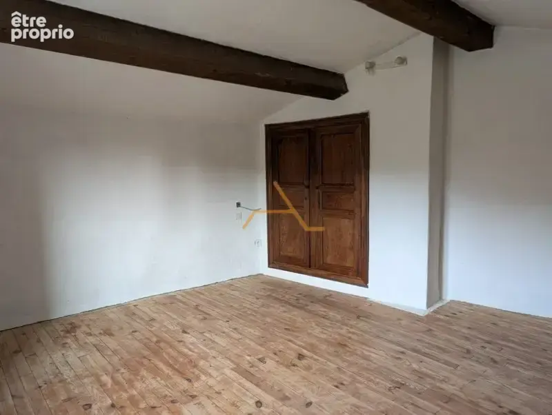 Maison de village à vendre à Montjoux  Environ 170 m² avec cour et jardin - photo 8