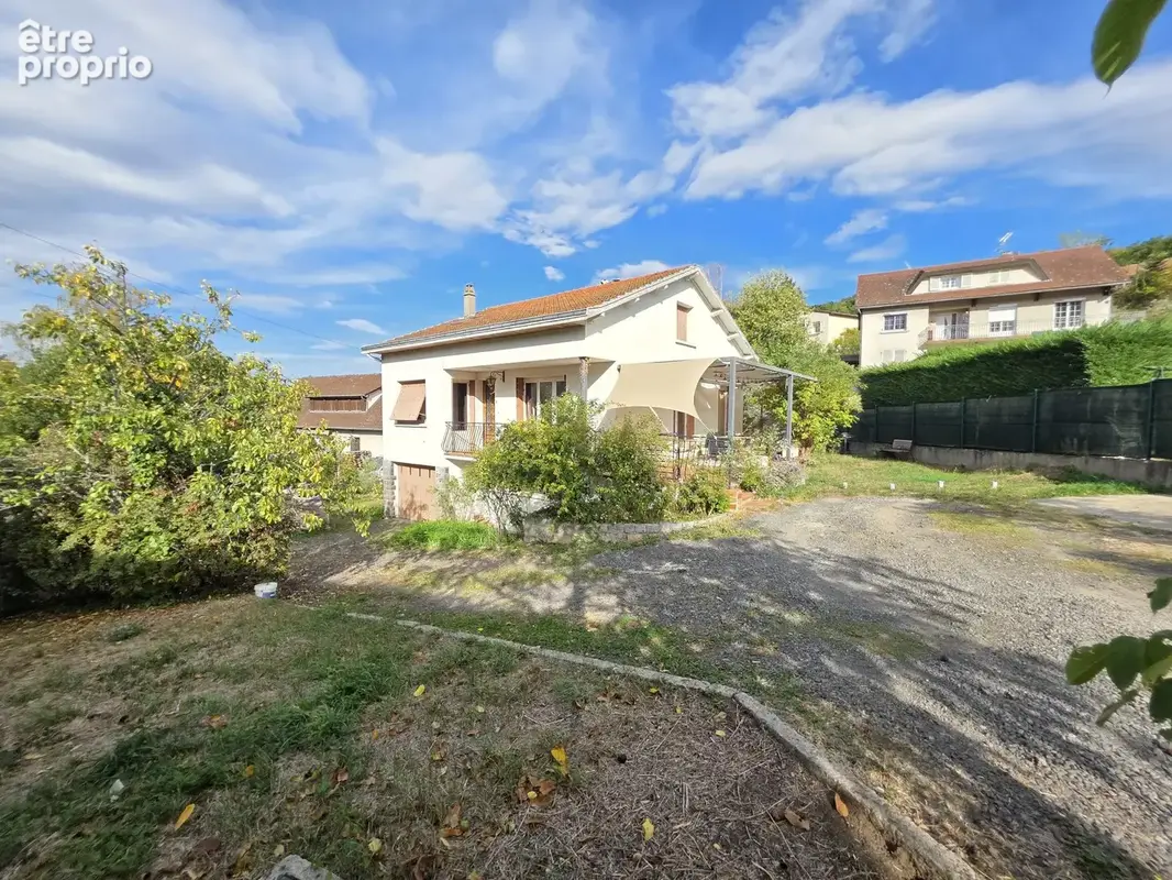 Maison 4 pièces 150 m² à vendre à Nohanent (63830) - photo 1