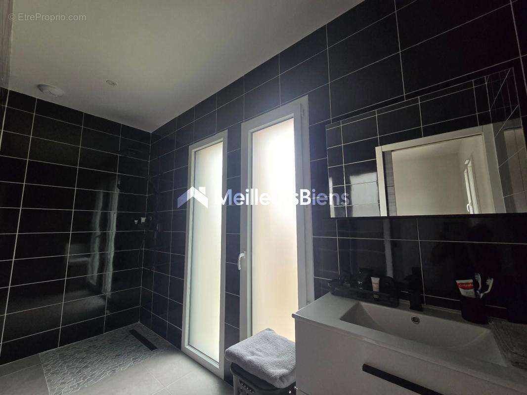 Maison 6 pièces avec suite parentale et garage à Collonges-et-Premières - photo 7