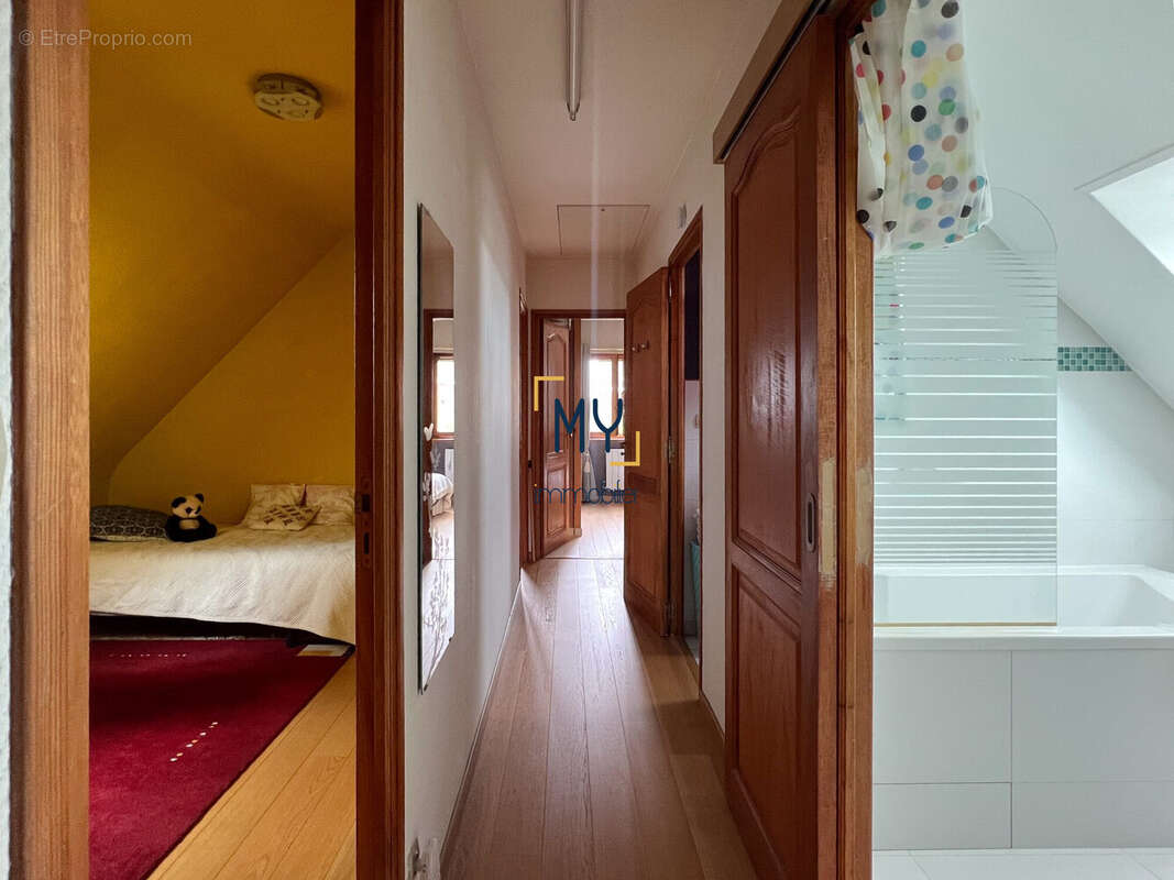 Maison 141 m² à Illies  - photo 6