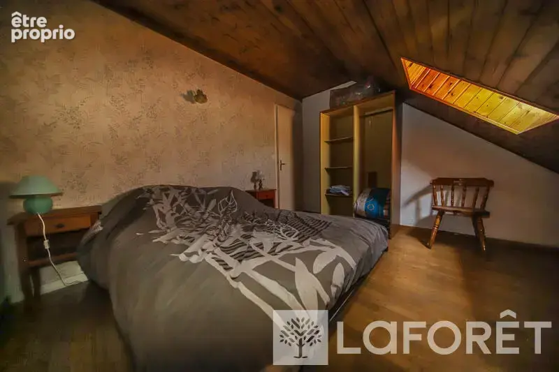 ** maison type 11 - proche embrun -11 pièces - photo 14