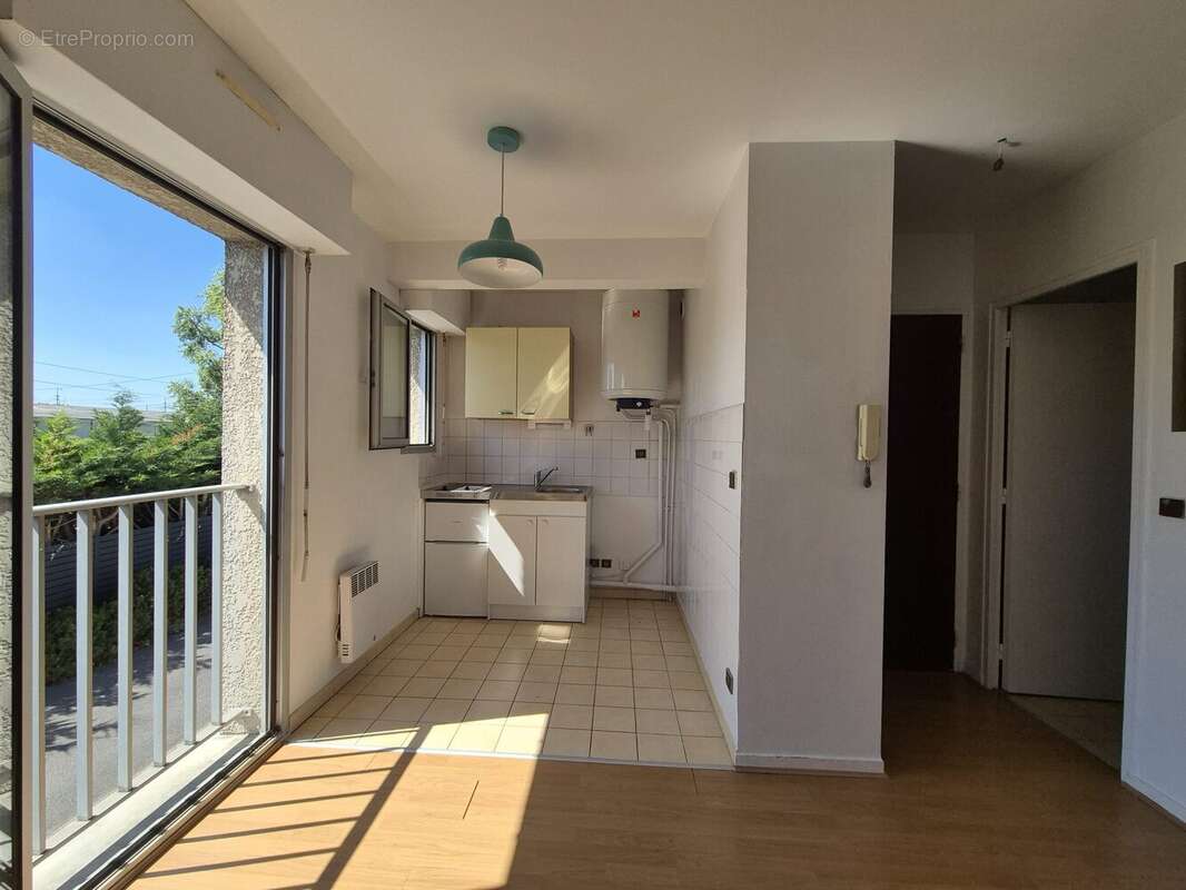 Appartement 31 m² à Noisy-Le-Grand  - photo 8