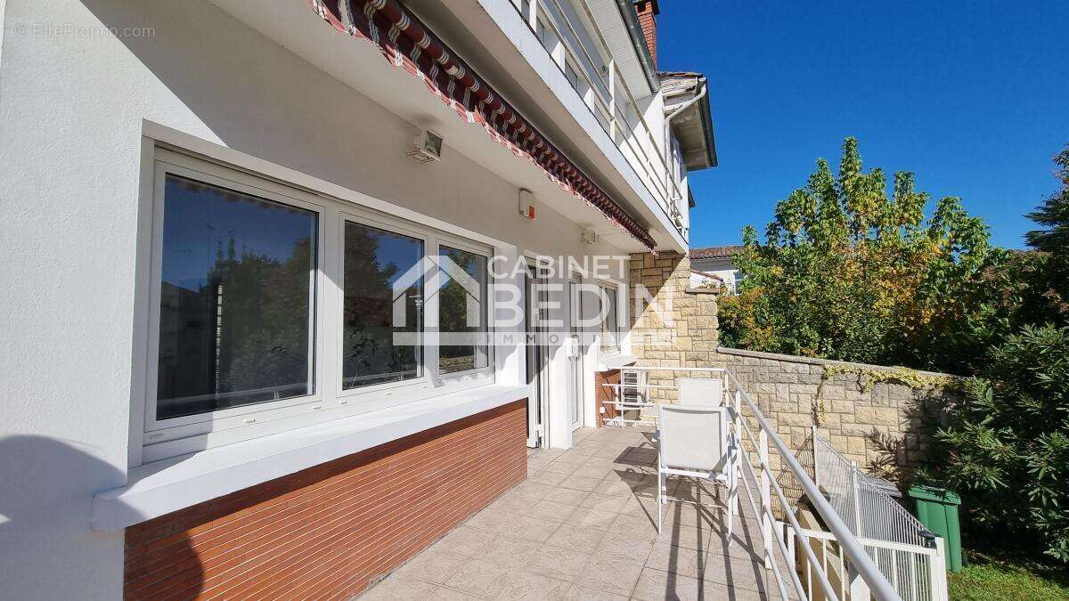 Maison à LE BOUSCAT