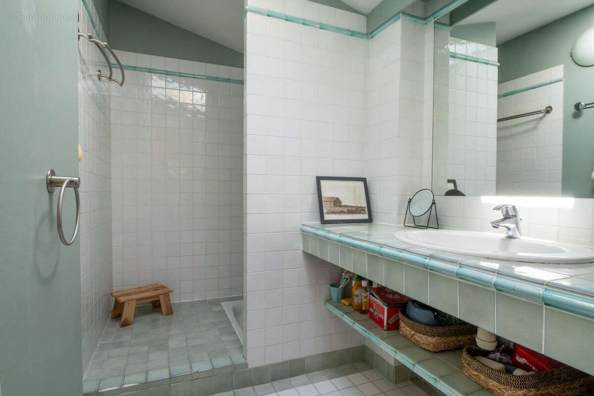 Maison à LES PORTES-EN-RE