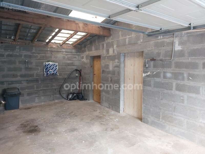 Maison indépendante habitable de suite sur un beau terrain clos !! - photo 13