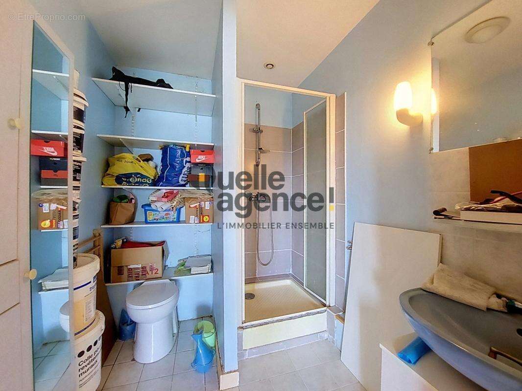 Brest rive gauche – Une maison pleine de potentiel avec 4 chambres et jardin - photo 11
