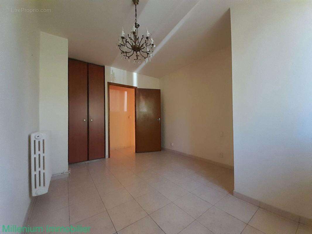 Appartement à CARMAUX