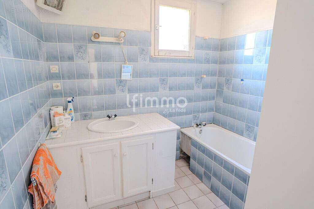 Maison familiale 4 chambres, garage et jardin - Carcassonne St G - photo 15