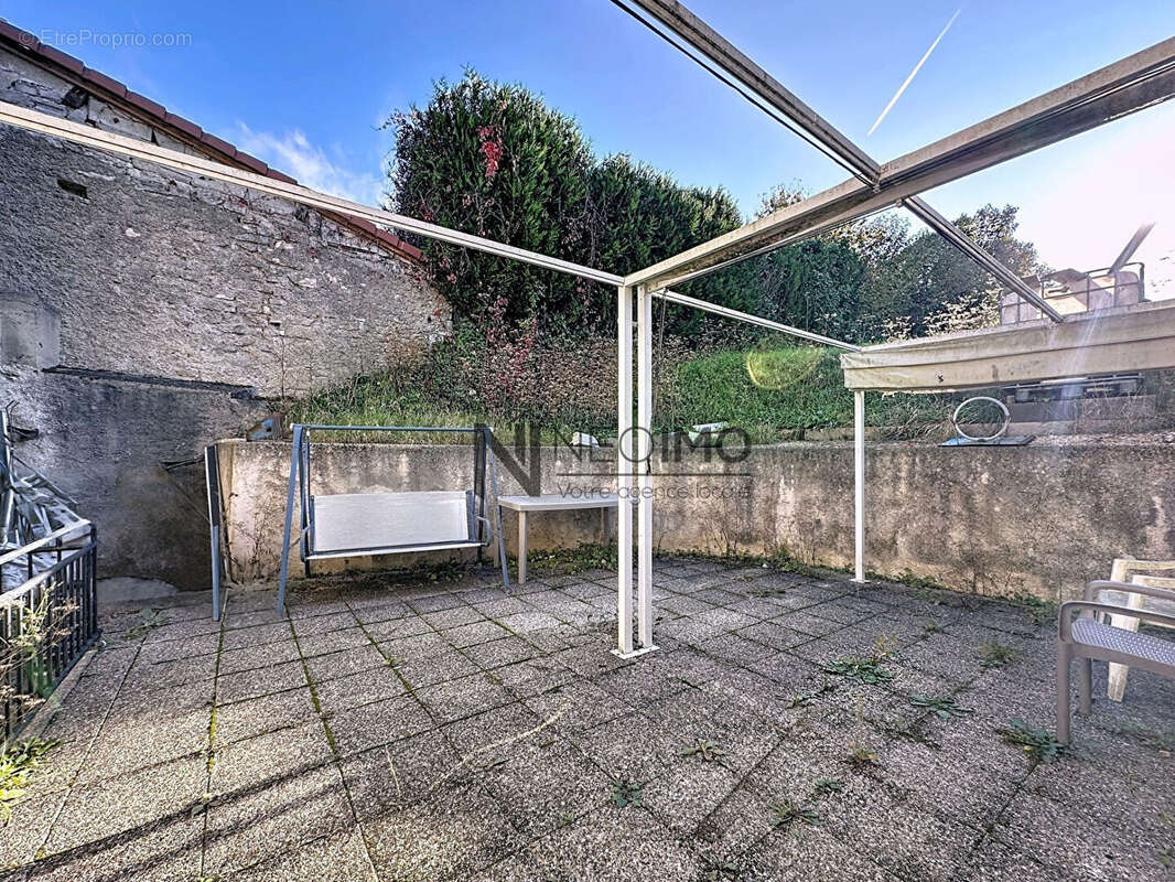 Maison à SOULOSSE-SOUS-SAINT-ELOPHE