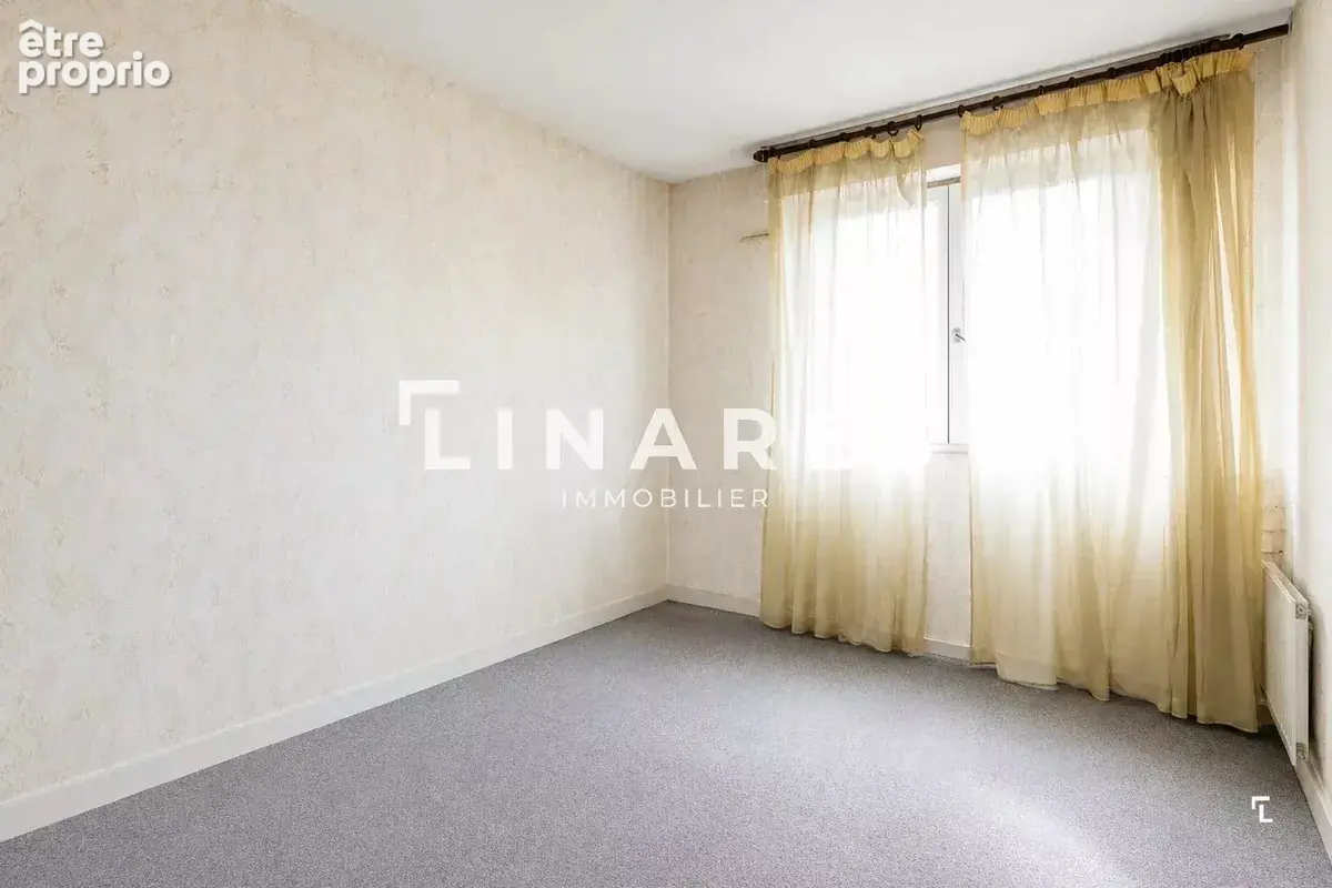 L'OPPORTUNITÉ - Appartement T3 de 65m² - Terrasse  - Box en sus - 13008 Marseille - photo 8