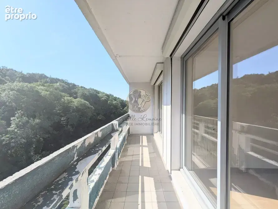 Photo Appartement à Sainte-Foy-Les-Lyon au prix de 200 000€