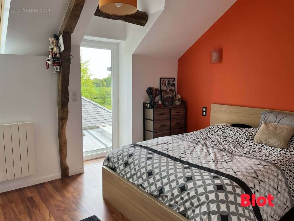 Maison à LA MEZIERE