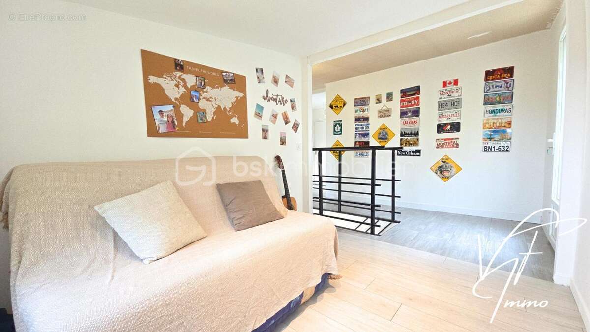 Maison à LE CASTELLET