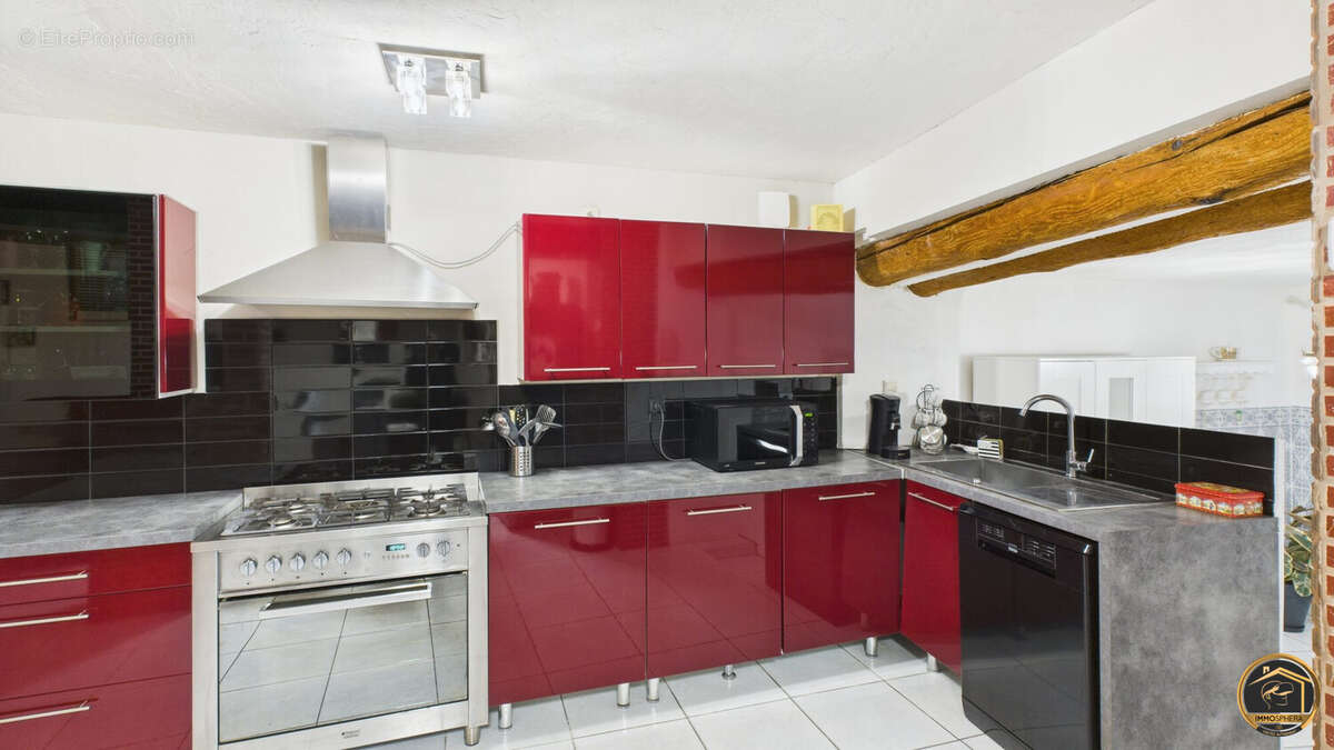 Maison 150 m² à Cruzy  - photo 4