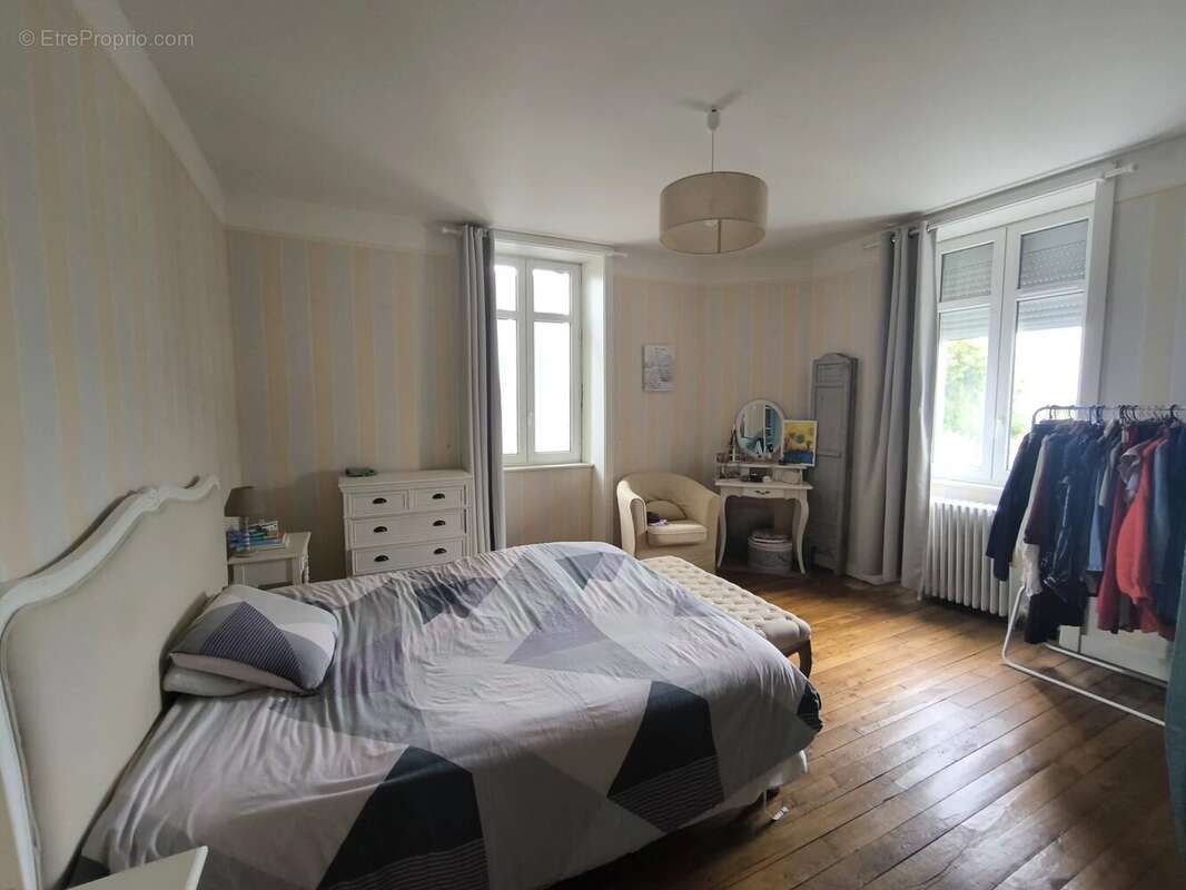 Maison à ROCHECHOUART