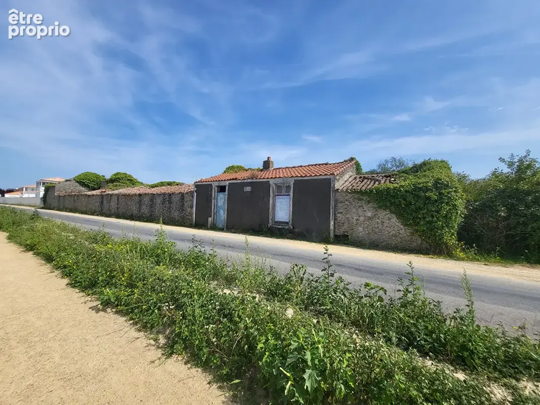 RARE bord de Mer, longère à rénover de plus de 287 m² hab. - photo 7