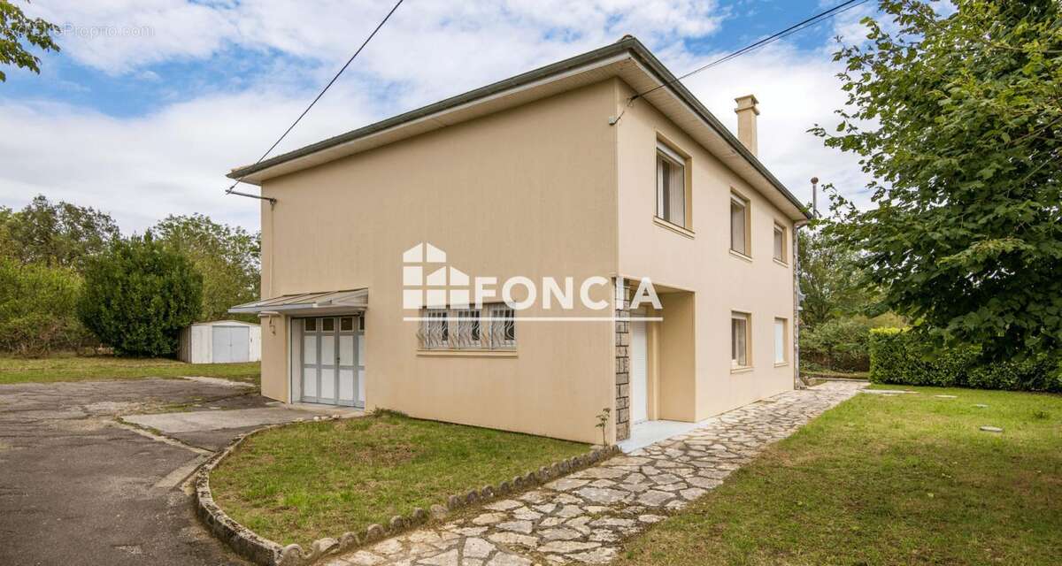 Maison à VILLEFRANCHE-DE-ROUERGUE