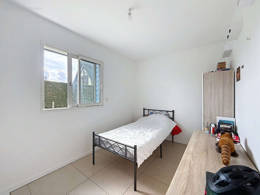 Maison à SAINT-DENIS-SUR-SCIE