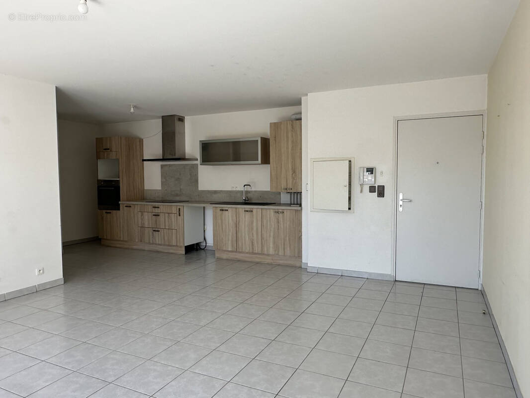 Appartement à MARSEILLE-14E
