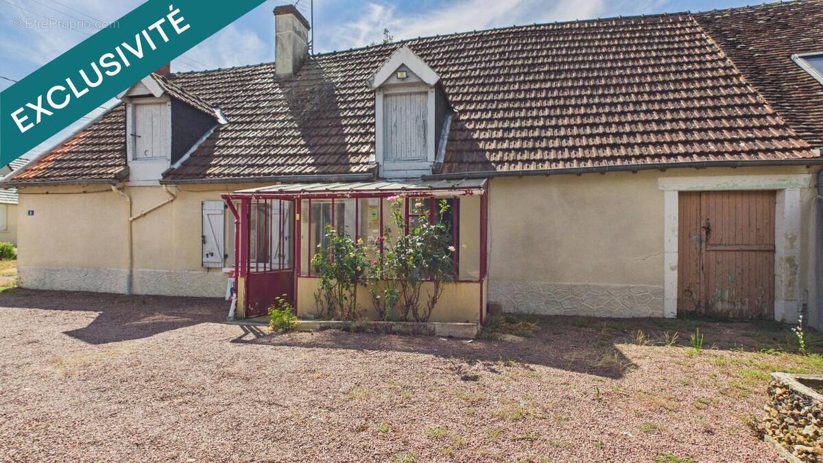 Photo 1 - Maison à COINGS