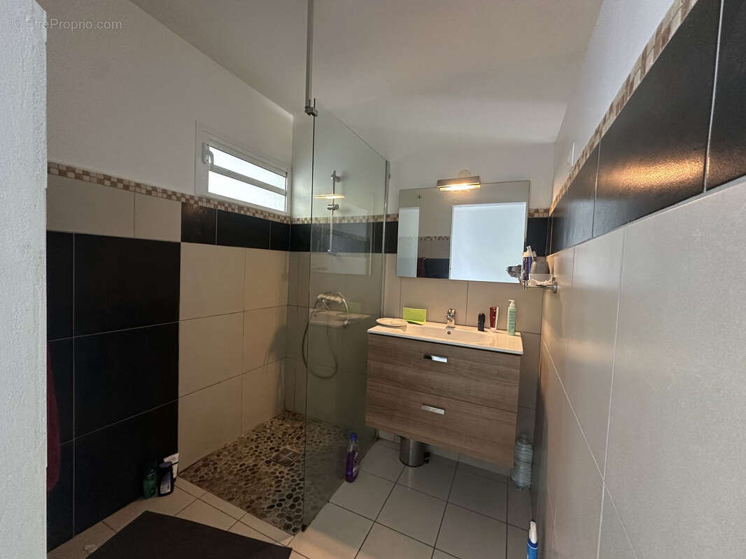 Appartement à LE GOSIER