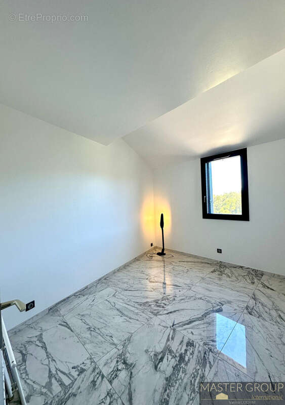 Appartement à CAURO