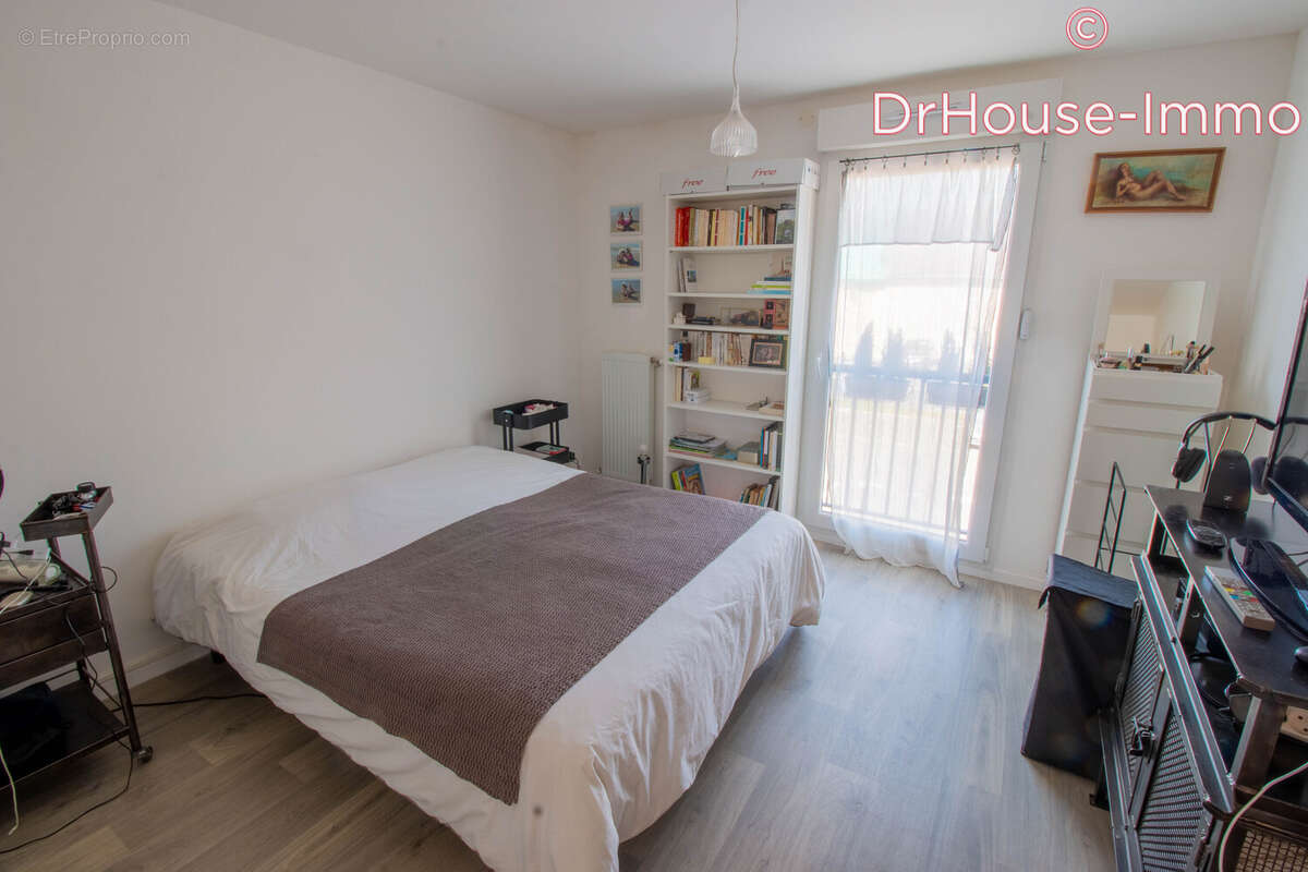 Appartement à MAUCHAMPS