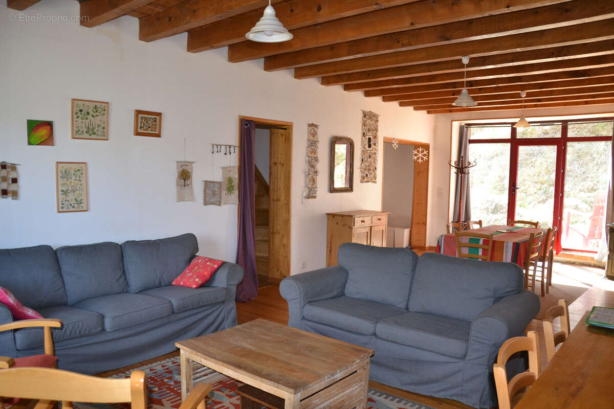 Belle maison composée de 2 gîtes dans un magnifique environnement proche Sancy - photo 9