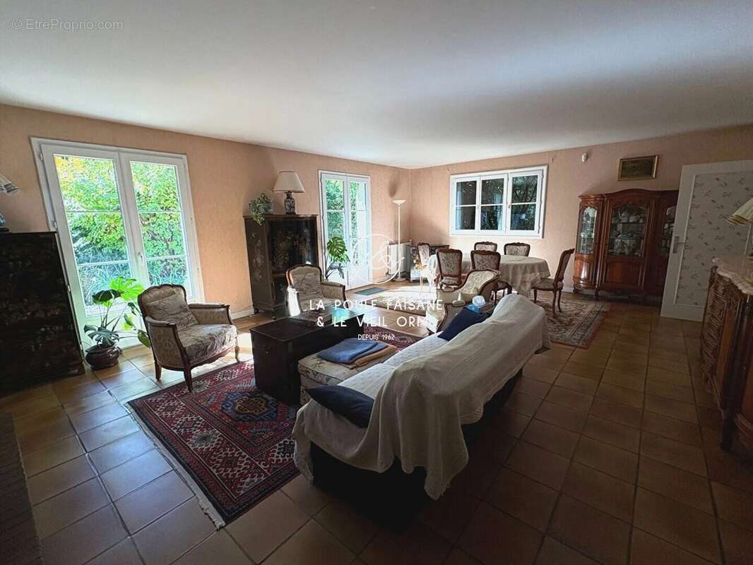 Maison à MONTFORT-L'AMAURY