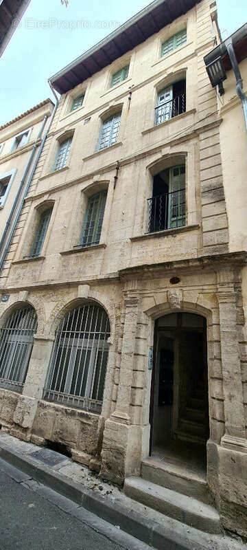 Appartement à BEAUCAIRE