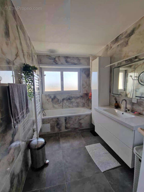 Maison à SAINTE-CROIX-EN-PLAINE