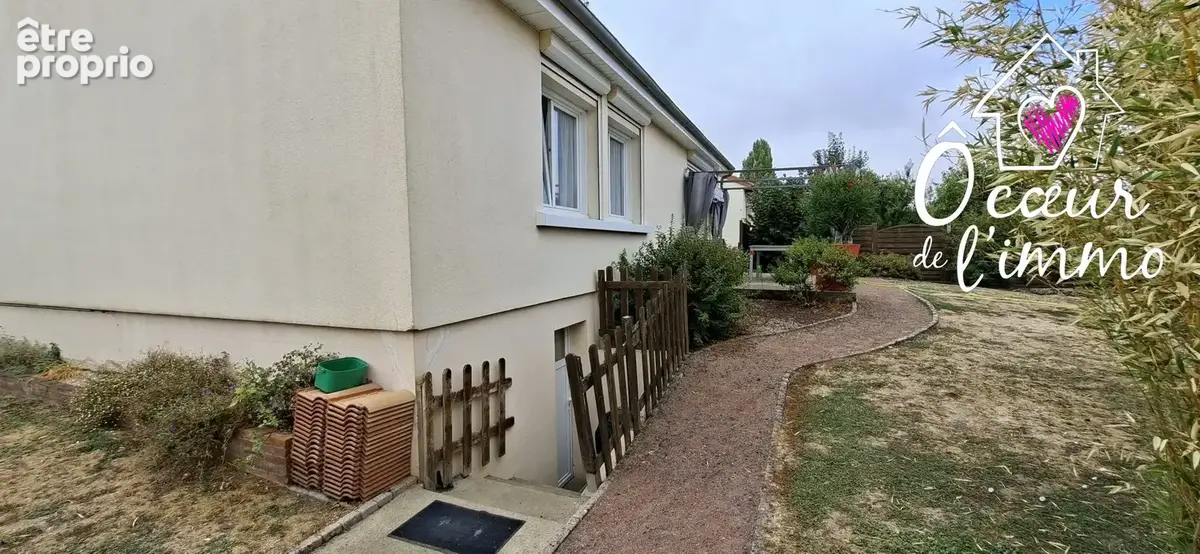 Maison 86 m² à Coron  - photo 8
