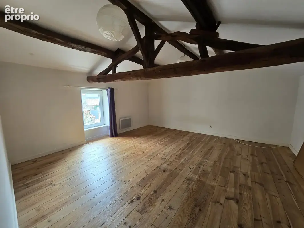 Maison de 69 m2 avec cour   Beau potentiel - photo 3